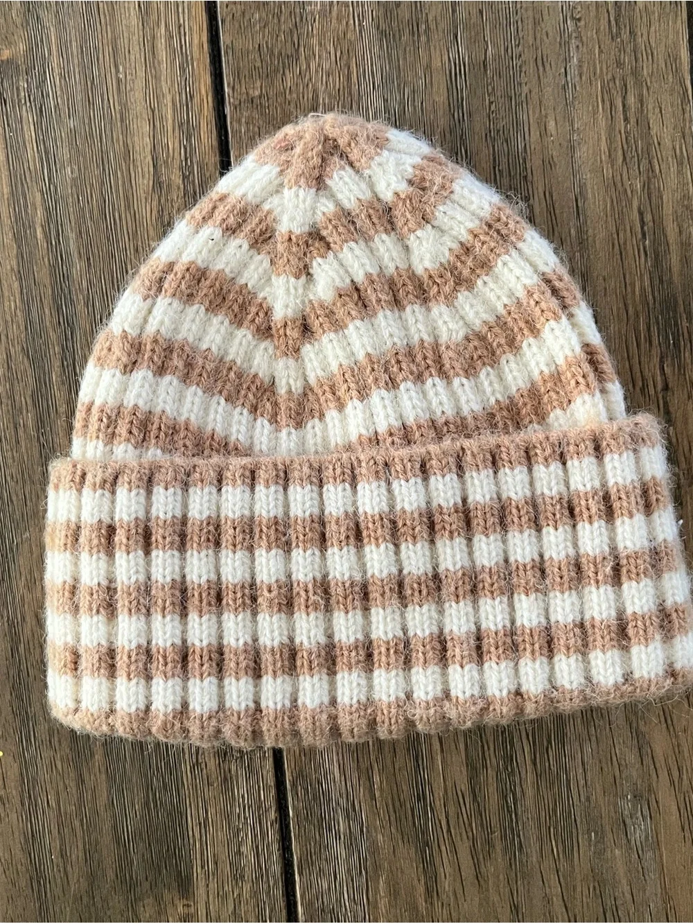 Spearmintlove Kids Cozy Ribbed Beanie in Cream and Tan size 0-12mo